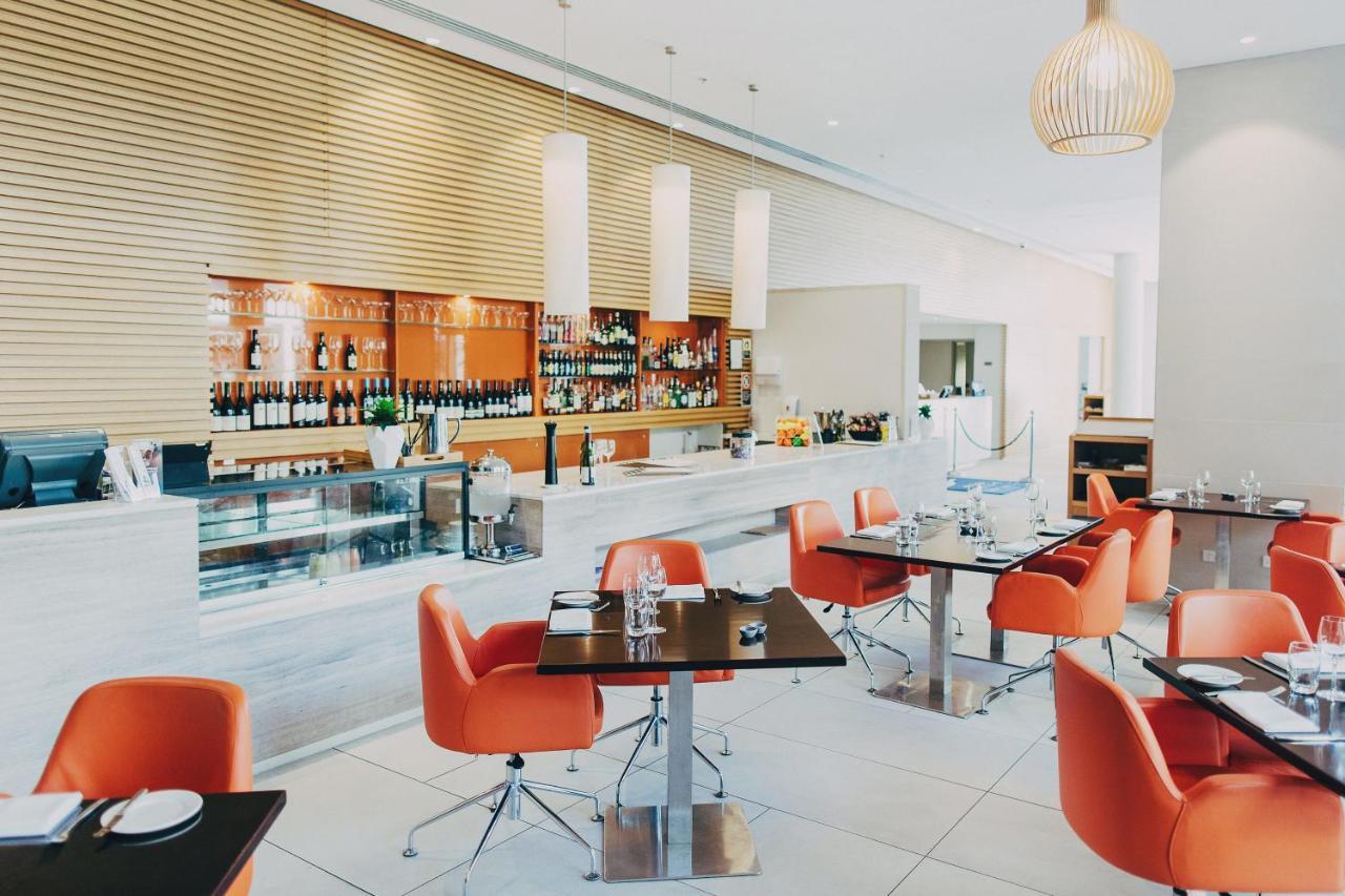 Novotel Newcastle Beach Exterior photo